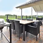 Beautiful In With Sauna Vakantiehuis