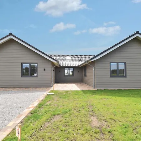 Holiday home Beautiful In With Sauna
