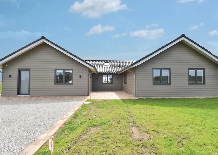 Feriehus Beautiful In With Sauna